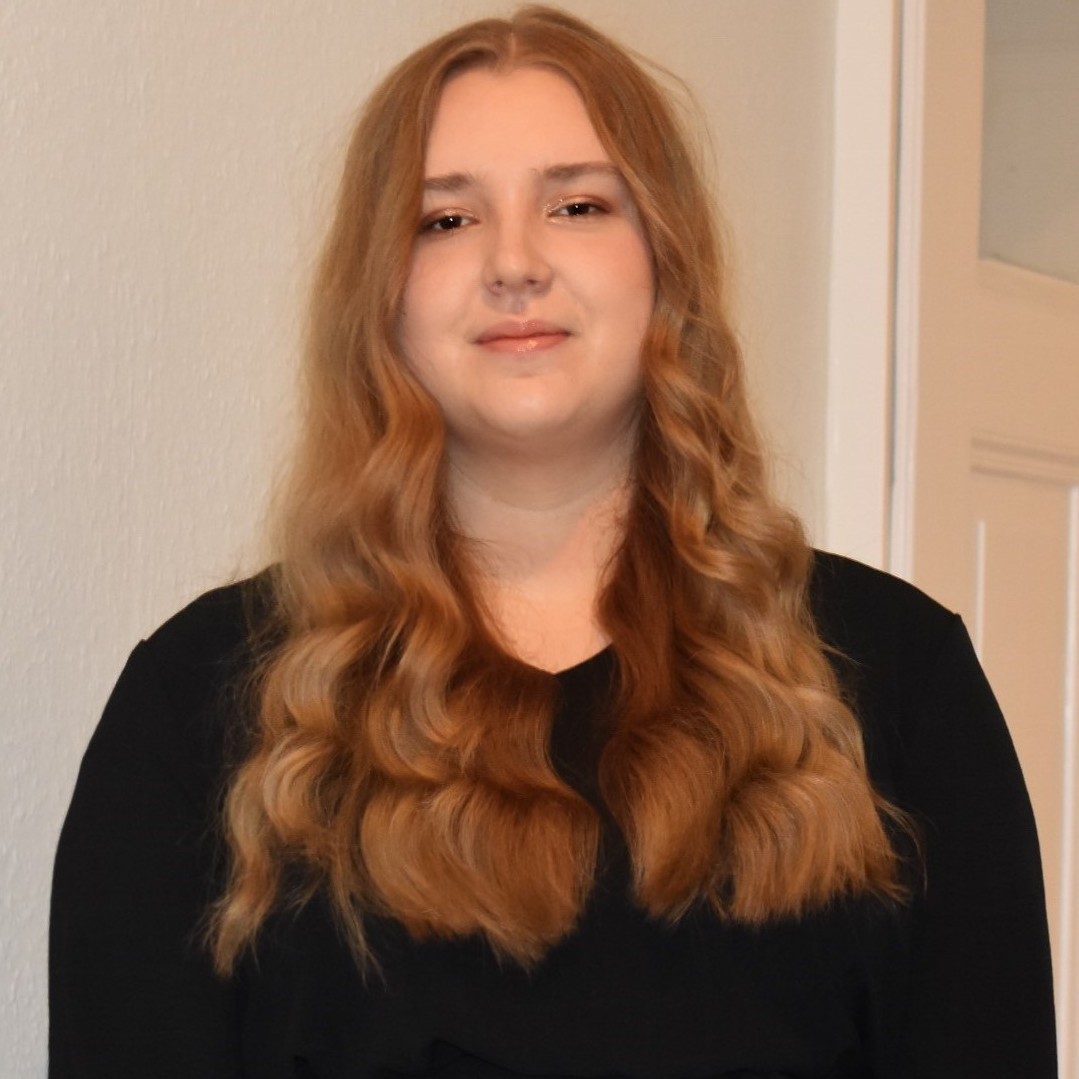 Alina-Marie-Wenhold